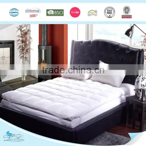 Modern Design White Duck Down & Feather Mattress Topper photo-2