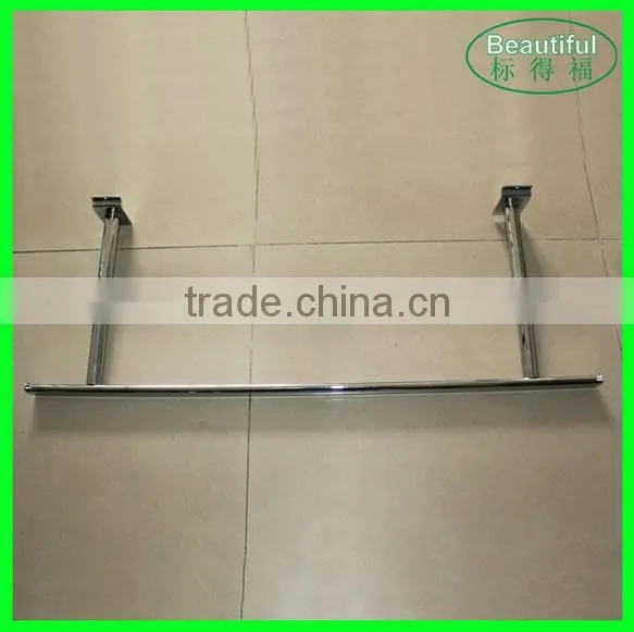 Hanging rail system for garment store