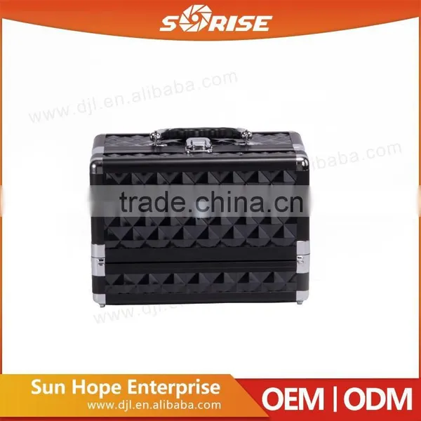 High Quality Lovely Aluminum Makeup Vanity Box With Lock photo-6