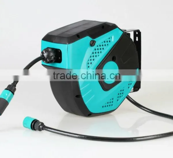 Outdoor Furniture 5/16 Inch PVC Automatic Retractable Garden Spray Hose Reel photo-3