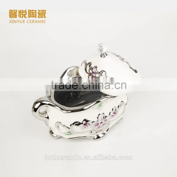 Hot Sale Ceramic Ashtray Electroplating Golden Stocks photo-3