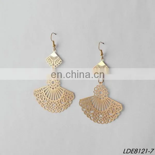 Filigree Earrings Metal Painting Fan Earrings photo-2