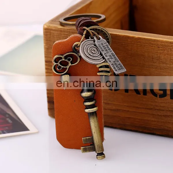 Custom Gift Bronze Metal Cat Charm Handmade Leather Keychain photo-3