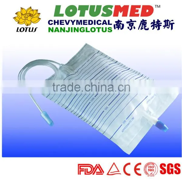 Single use urine bag