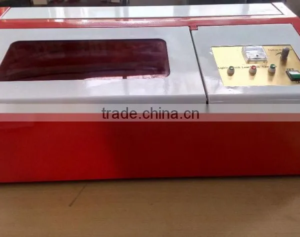 Portable Mini Fiber Laser Marking Machine for Plastic and MDF Firber photo-6
