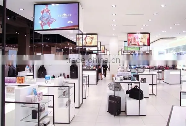 High End Shopping Mall Glossy White Black Lady Bag Shop Interior Design photo-2