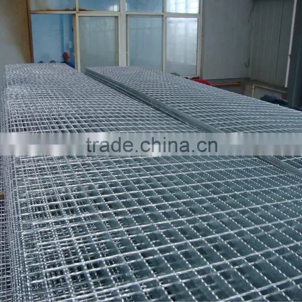 Hot Dipped Galvanized Welded Steel Grating photo-3