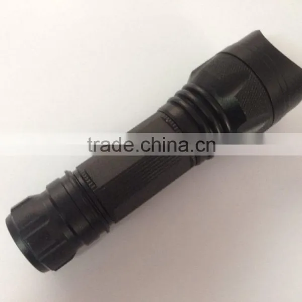 Hot Sale New Design Zoom In-out Flash Light XPE LED Alumium Flash Light