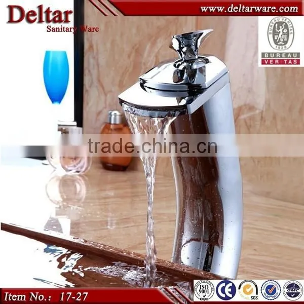Luxury Top Hotel Led Taps, Glass Decorated Led Tap, CE/UPC/WATERMARK Faucet Mixer photo-2