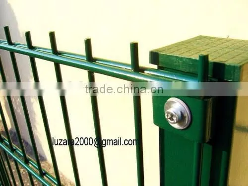 RAL6005 Powder-coating Twin Wire 2D Panel Fencing photo-2