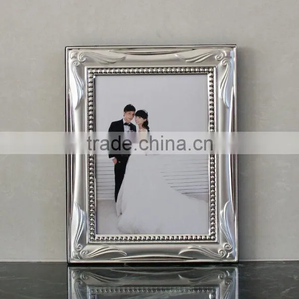 China Custom Metal Silver Beautiful Girl Sex Women Photo Frame photo-5