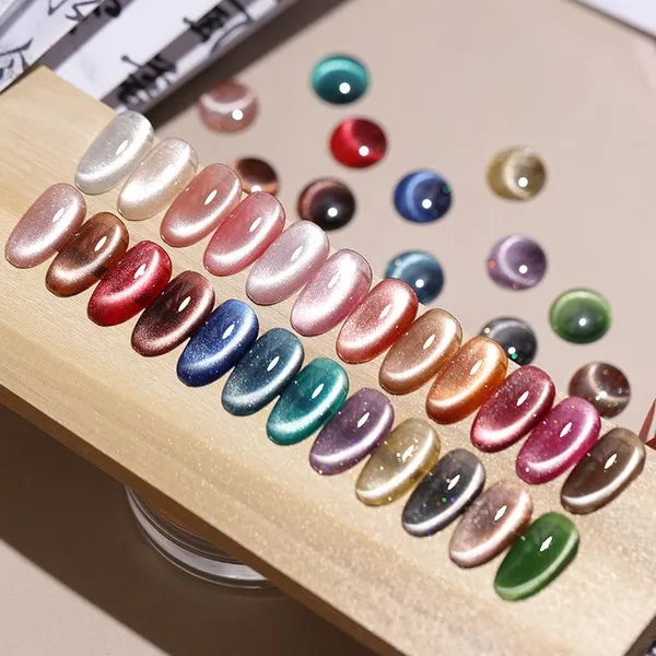 GS Retro Cat Eye Gel photo-3
