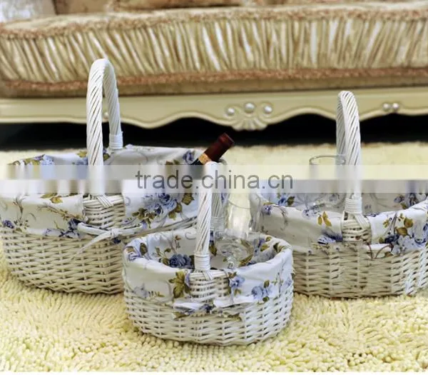 Natural Materials and Eco-friendly Friendly Picnic Basket photo-2