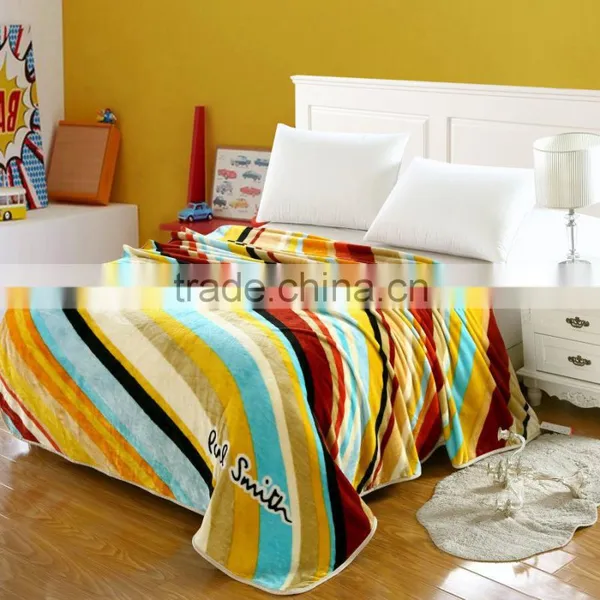 10 Years Airline Blanket Experience Lint Free 20 Times Washing Picnic Use Mink Blanket Stock photo-5