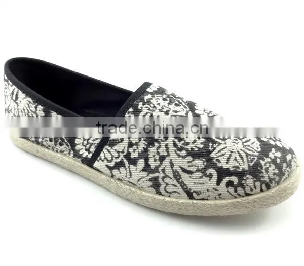 New Model Women's Shoe Trainers Shoes