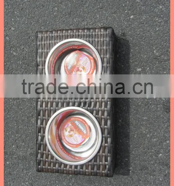 Simple Rattan Dog Pot photo-3