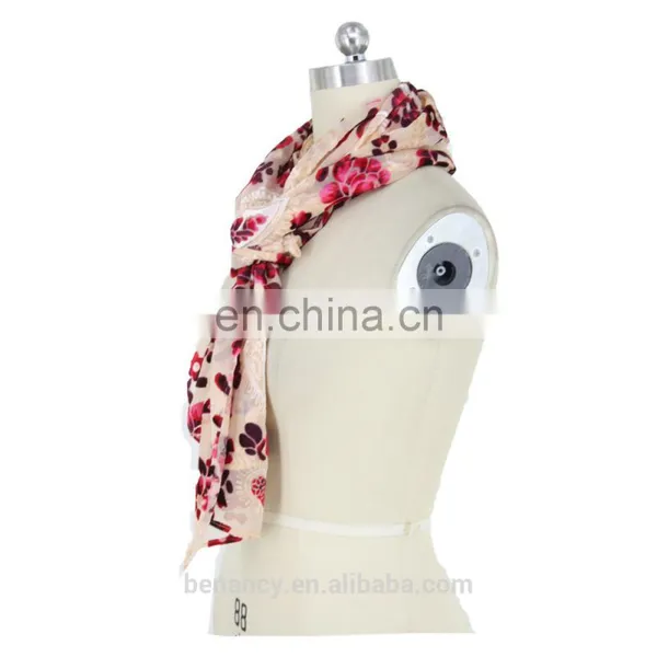 Customized High Quality Pink Floral Printed Scarf For Cute Women photo-2