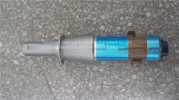 15 KHz 2600W 60mm Piezoelectric Ultrasonic Welding Transducer , Good Heat Resistance photo-3