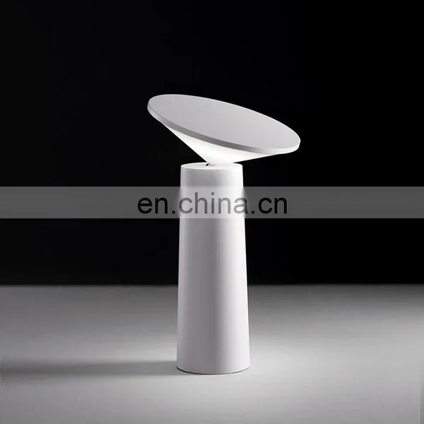 European Table Hotel Restaurant Decoration Rechargeable LED Table Lamp Romantic Dinner Light photo-3
