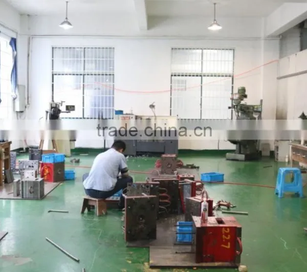 The New Factory of Making Acrylic Cosmetic Packaging More Professional and More Quality Assurance photo-6
