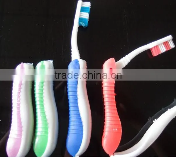 Foldable Travel Toothbrush photo-4