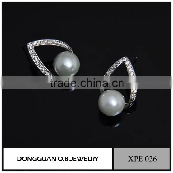Jewelry Fashion Stud Pearl Earring for Women, Simple Designer Silver Earrings photo-2