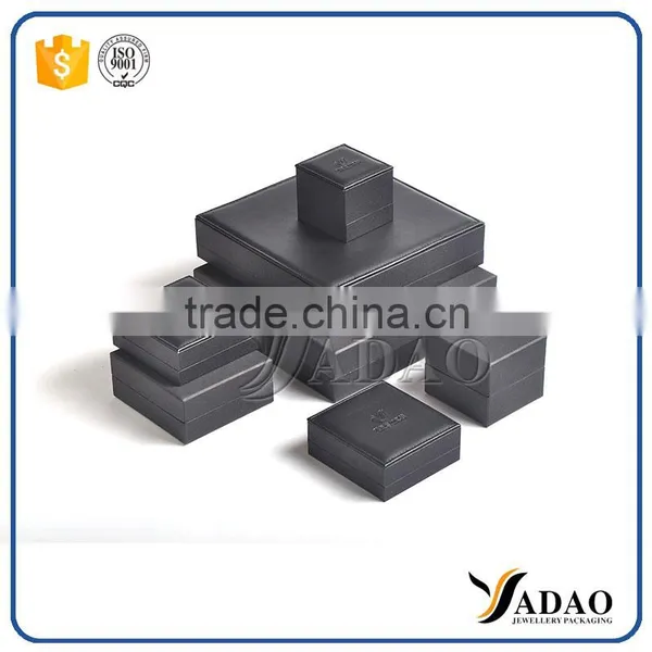 Sophisticated Technology Hinged Leather Box for Sale photo-6