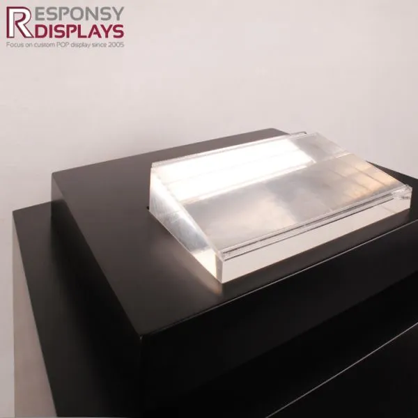 Custom-made Floor Standing Black MDF Clothing Display Stand photo-4