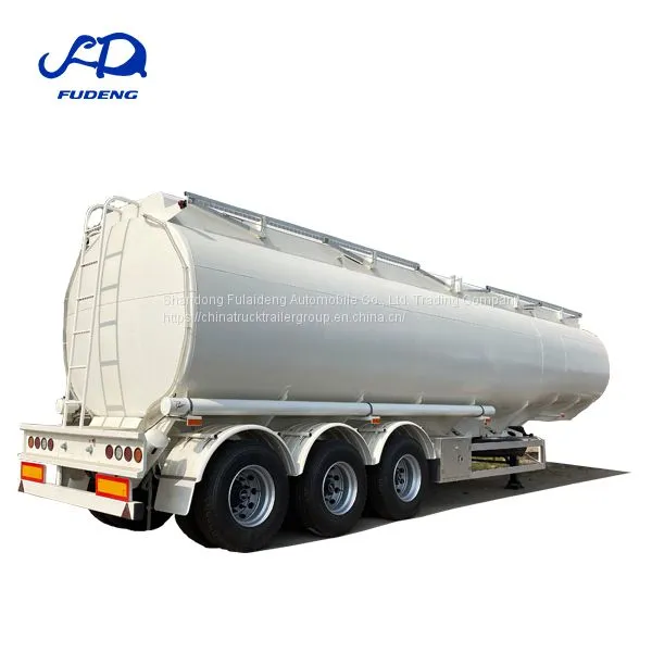 Mechanical Suspension 3 Axles 4 Axles Carbon Steel 4500liters Fuel Tanker Q345 Aluminum Alloy Material Diesel Tanker Trailer