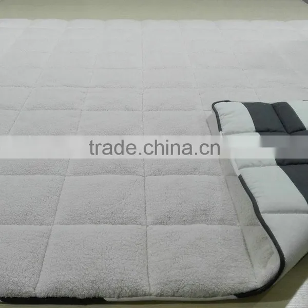 2016 Best Selling Product Super Soft Microfiber Quilt, Lamb Fleece Duvet Made in China photo-4