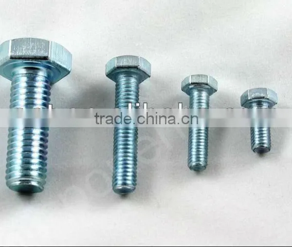 Bolt Din933