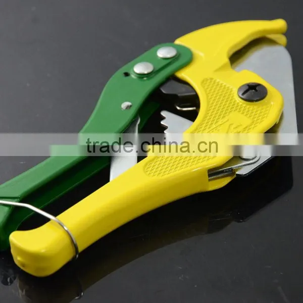 High Quality Plastic PVC/PPR Pipe Cutter photo-2