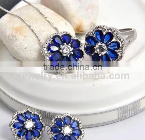 Fashion Jewelry Set Jewelry Silver Earrings And Necklace For Display Set photo-6