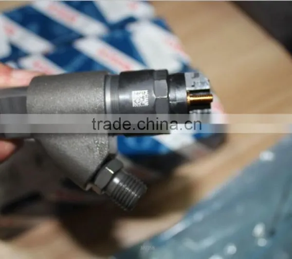2015 Best Selling Orginal and Genuine Fuel Injectors Bosch 0445120067 for DEUTZ 04290987,VOLVO 20798683 photo-2