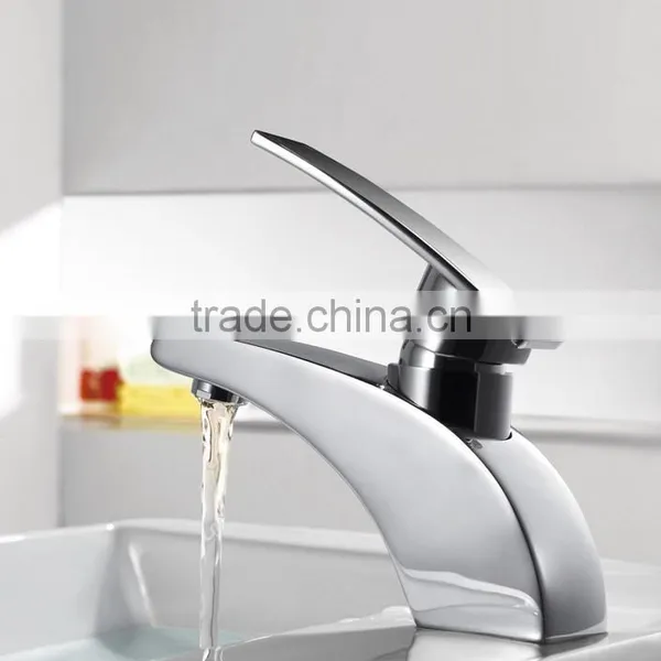 Bathroom Deck Mounted Brass Wash Basin Faucet photo-2