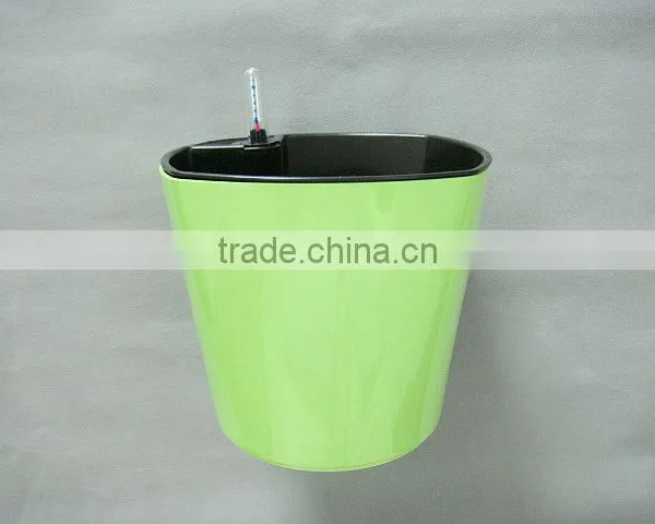 Plastic Flower Pot for Automatically Displays the Water Level