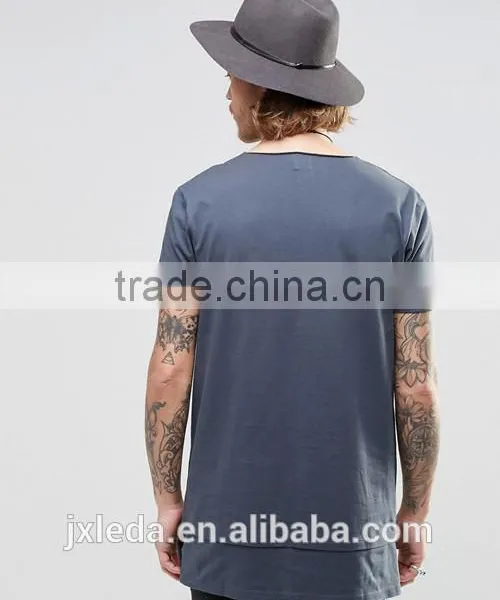 Men Fashion Street Wear Hip Hop Design Super Longline Raw V-neck T-shirt OEM Custom photo-2