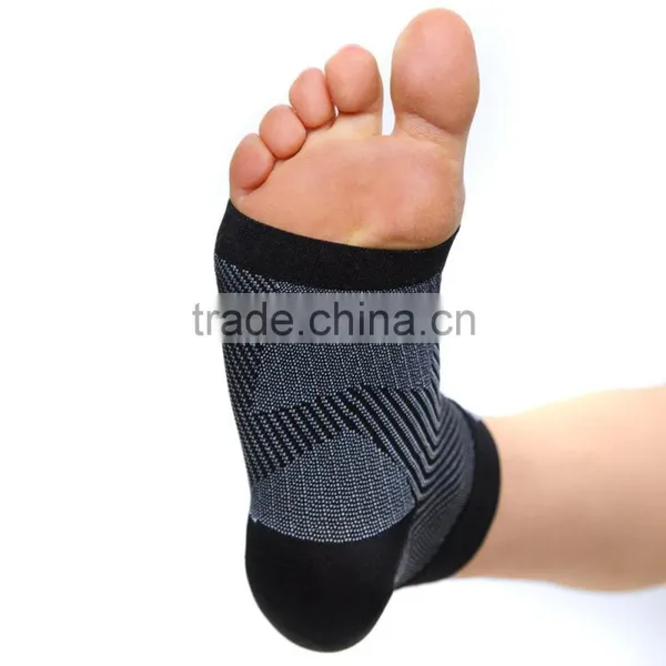 Plantar Fasciitis Compression Foot Sleeves Pain Relief in Heels & Arches photo-2