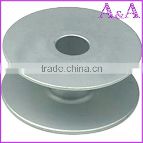 Plastic Lock Core Color Transparent Shuttle Core of Bobbin for Household Electric Sewing Machine photo-4