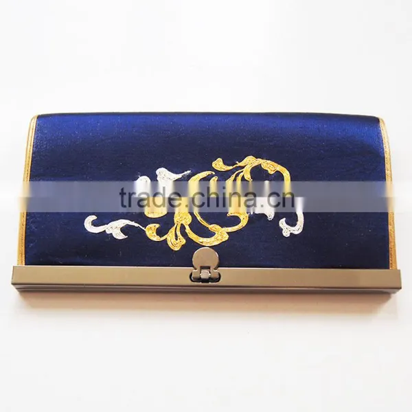 2015 Fashion Handmade Embroidery Lady Wallet 100%Silk photo-4