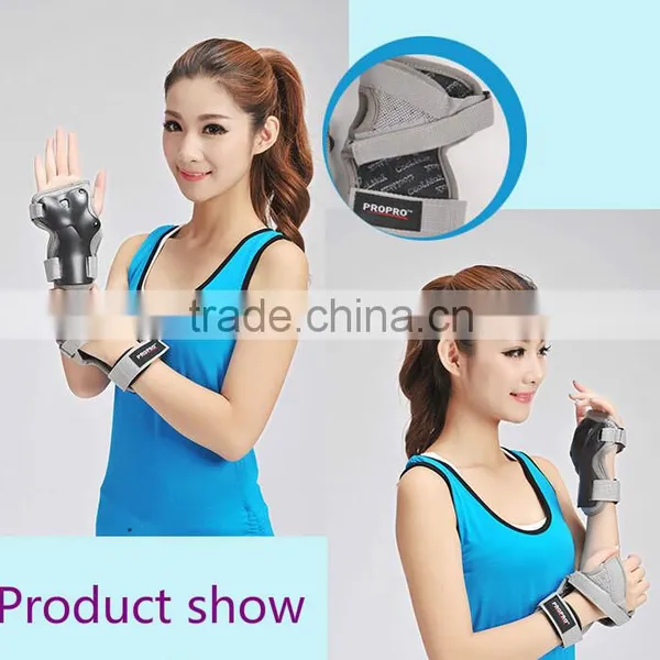 Hard Plactic In Front Palm Protected Safety Gear For Inline,Skate,Skateboard and Ski photo-4