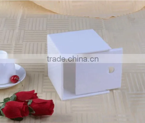 Hight Quality New Design Cheap Acrylic Tissue Box Promotion Customized photo-2