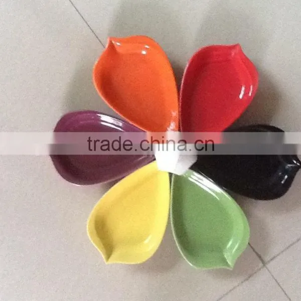 Stock 6pcs Dinner Dish Set , Colorful Ceramic Plate Set Close Out , Porcelain Dish Set With Hanger photo-3