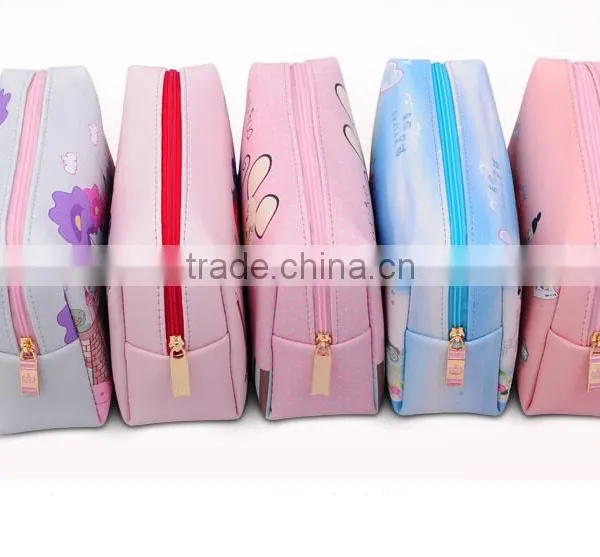 Women Pink Travel Cosmetic Bag With Zipper and Logo photo-5