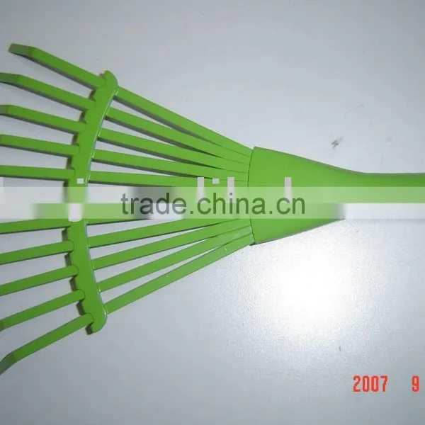 leaf rake