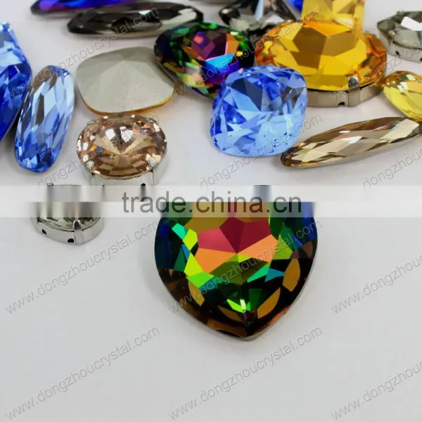 Fashionable Wholesale Heart Crystal Beads for Wedding Dresses photo-3