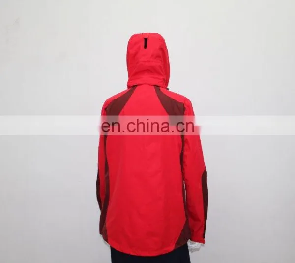Outdoor Sportswear Softshell Hoodie Waterproof Winter Jacket for Men photo-4