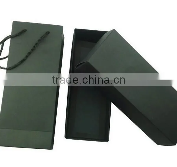 High Quality Shopping Bag Reticule Hand Bag Underwear Gift Box Top Grade Paper Bag photo-2