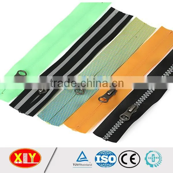 Hot Sale Wholesale Green Close End Nylon Waterproof Zipper photo-2