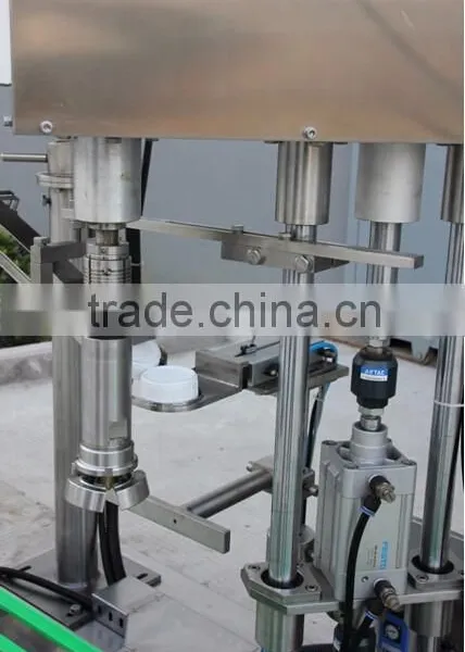 Automatic Lube Oil Barrel Capping Machine With Single Head photo-3